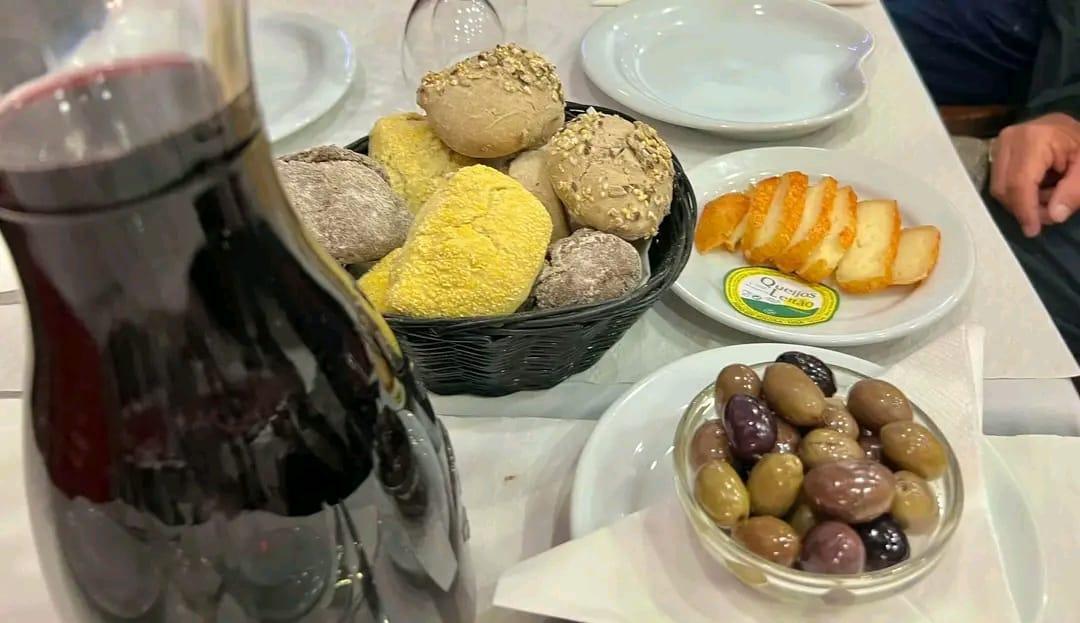 Visit places in Lisbon famous for their cuisine - Private food tour with tastings Visit places in Lisbon famous for their cuisine - Private food tour with tastings