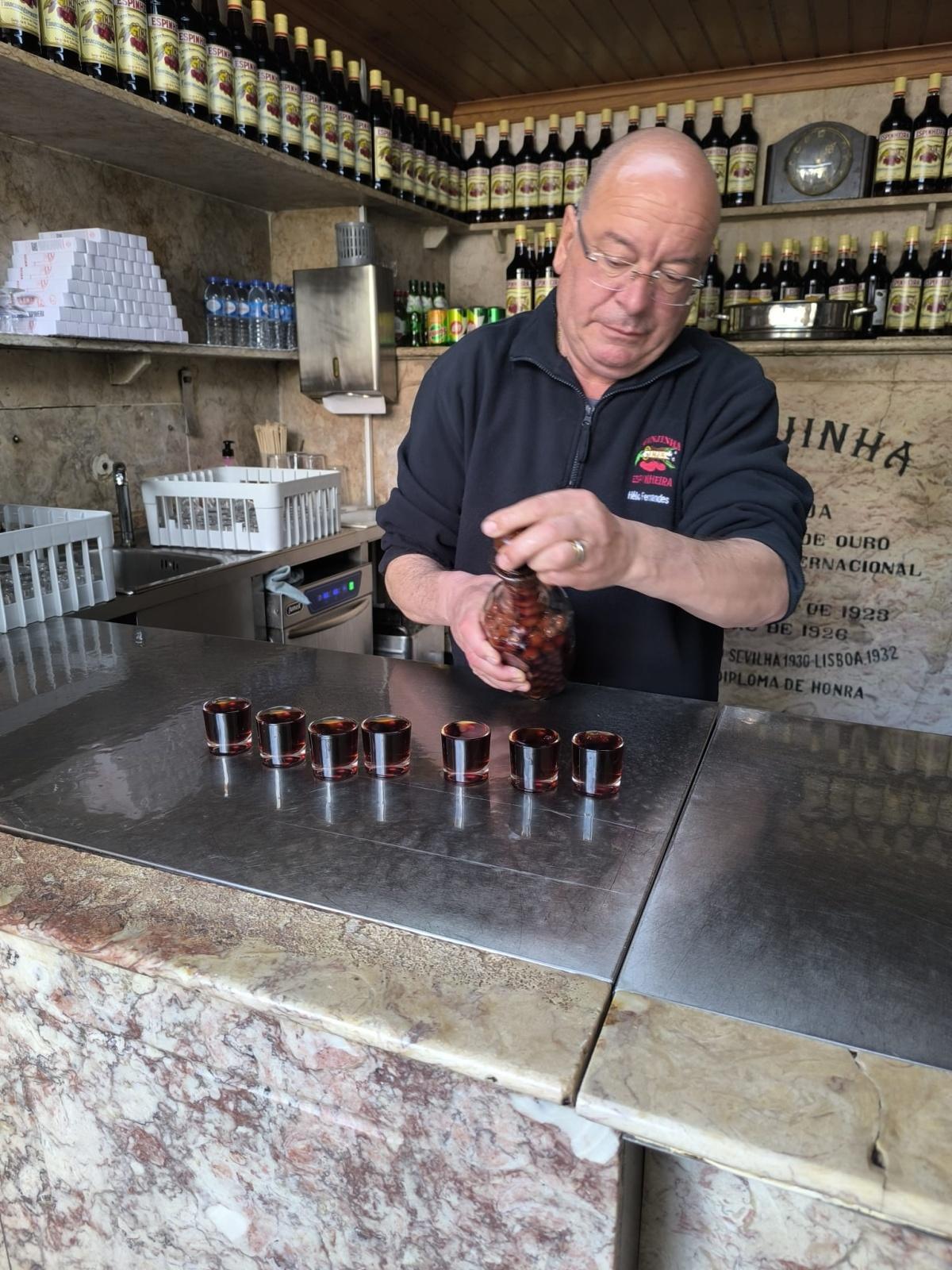 Visit places in Lisbon famous for their cuisine - Private food tour with tastings Visit places in Lisbon famous for their cuisine - Private food tour with tastings