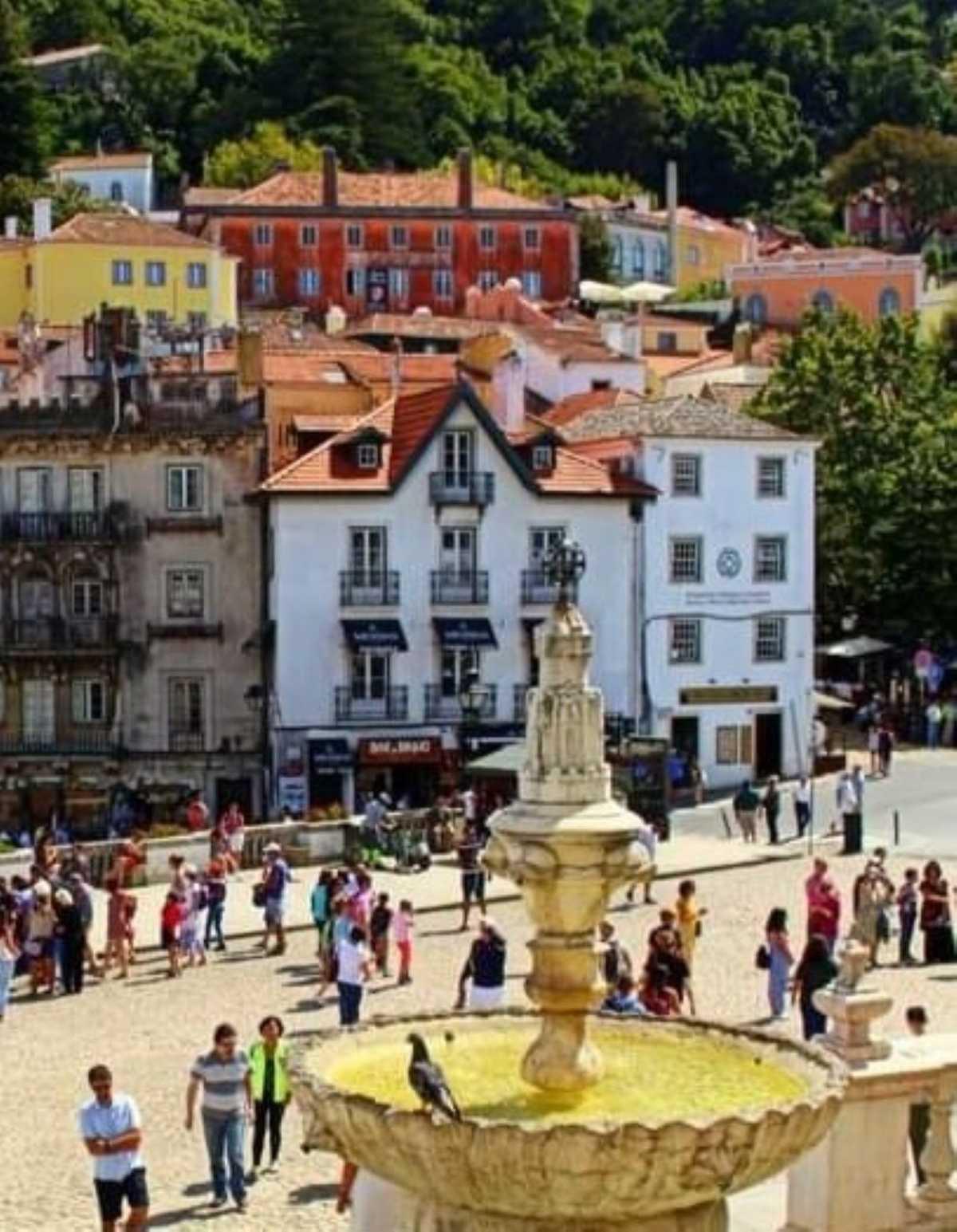 Sintra Historical Sites & wine private tour in Colares Sintra Historical Sites & wine private tour in Colares