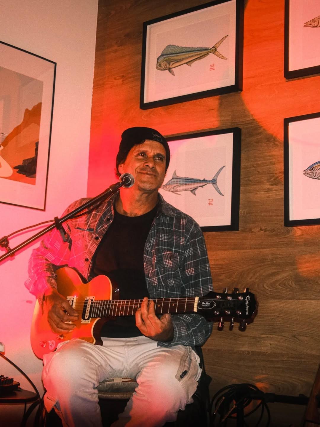 Saturday LIVE SESSION at Hurley Surf Club Ericeira 