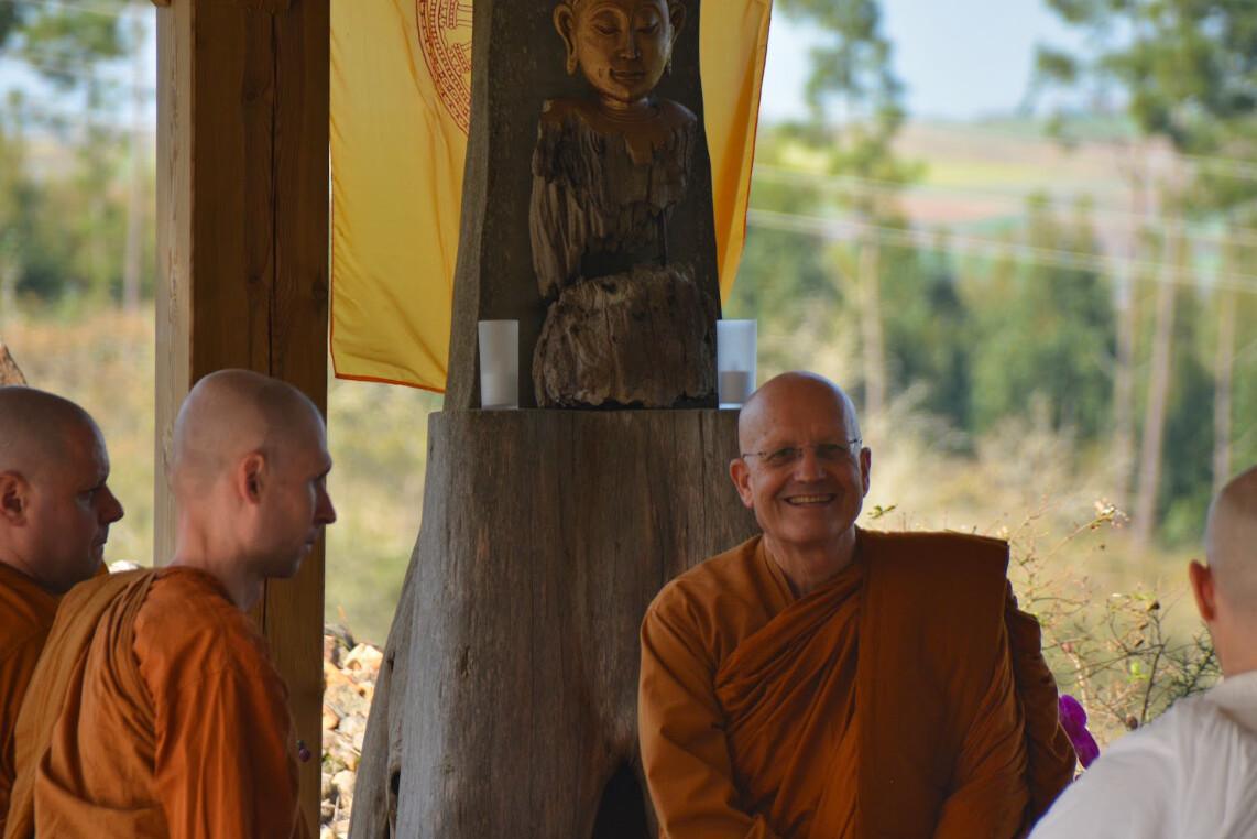 A Sumedharama Buddhist Monastery - Mosteiro Budista Sumedharama A Sumedharama Buddhist Monastery - Mosteiro Budista Sumedharama