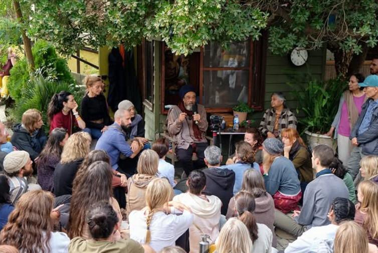 Mooji - Moojibaba The Centre for Self-realisation at Monte Sahaja Mooji - Moojibaba The Centre for Self-realisation at Monte Sahaja