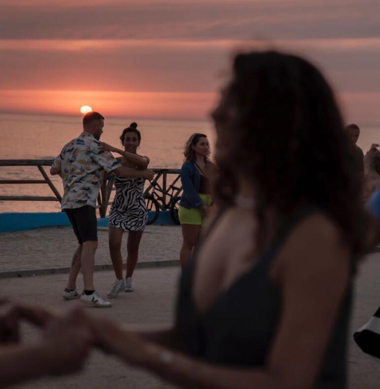 Dança na Praia | Ericeira - Dance on the Beach Dança na Praia | Ericeira - Dance on the Beach