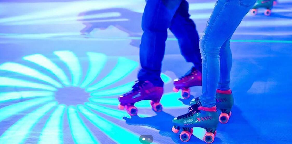 ROLLER PARTY SUNSET