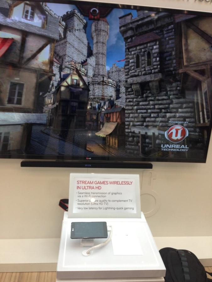 Streaming games by LG : play both on your phone and TV. Streaming games by LG : play both on your phone and TV.