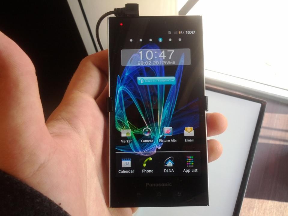 Panasonic Eluga Panasonic Eluga