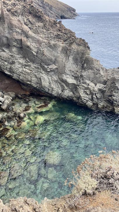 Cala Nikà - Nikà Cove