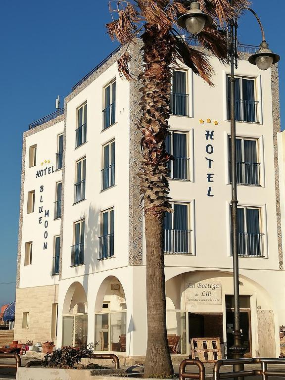 Blue Moon Hotel Blue Moon Hotel