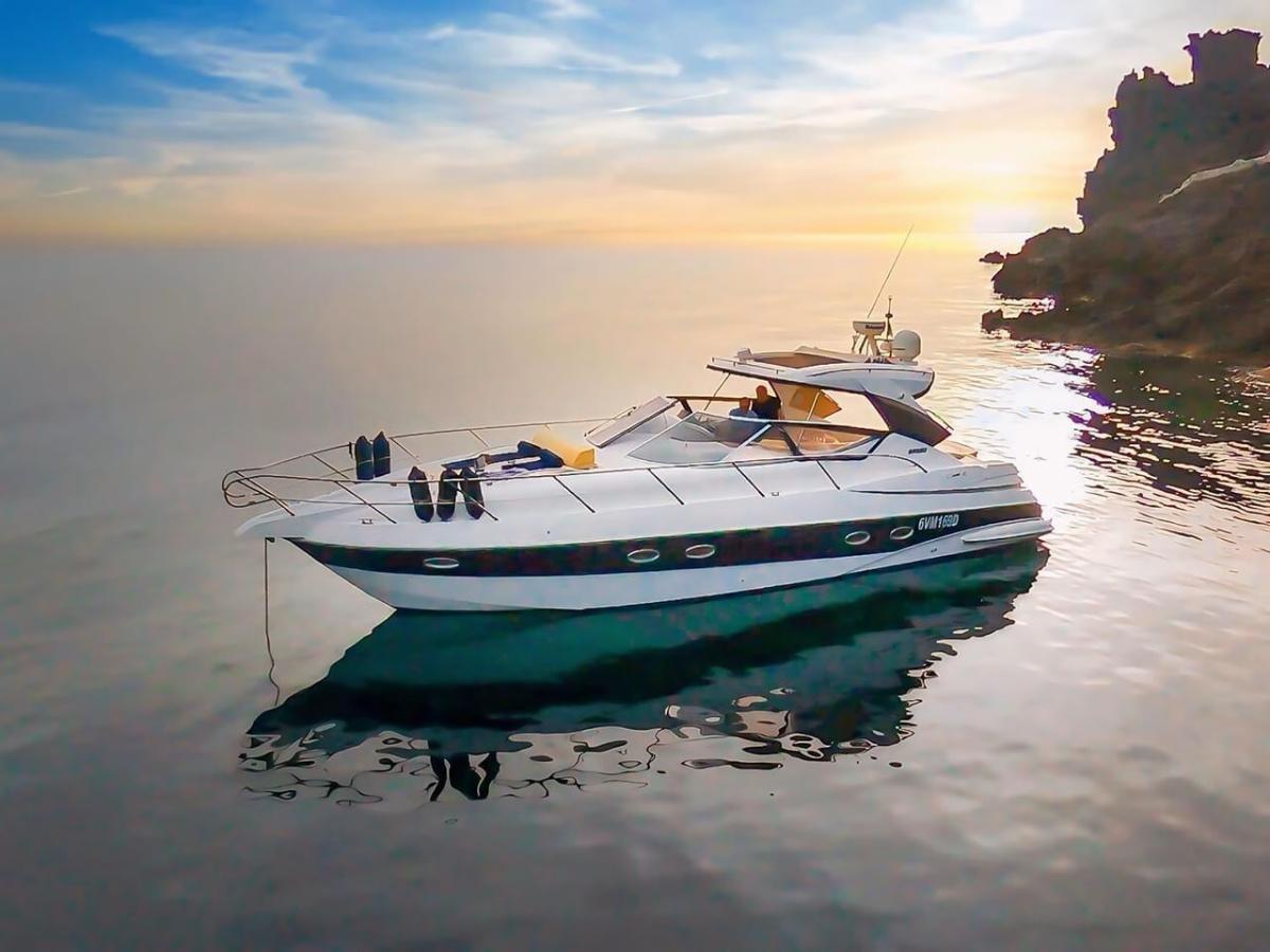 Yacht Mea