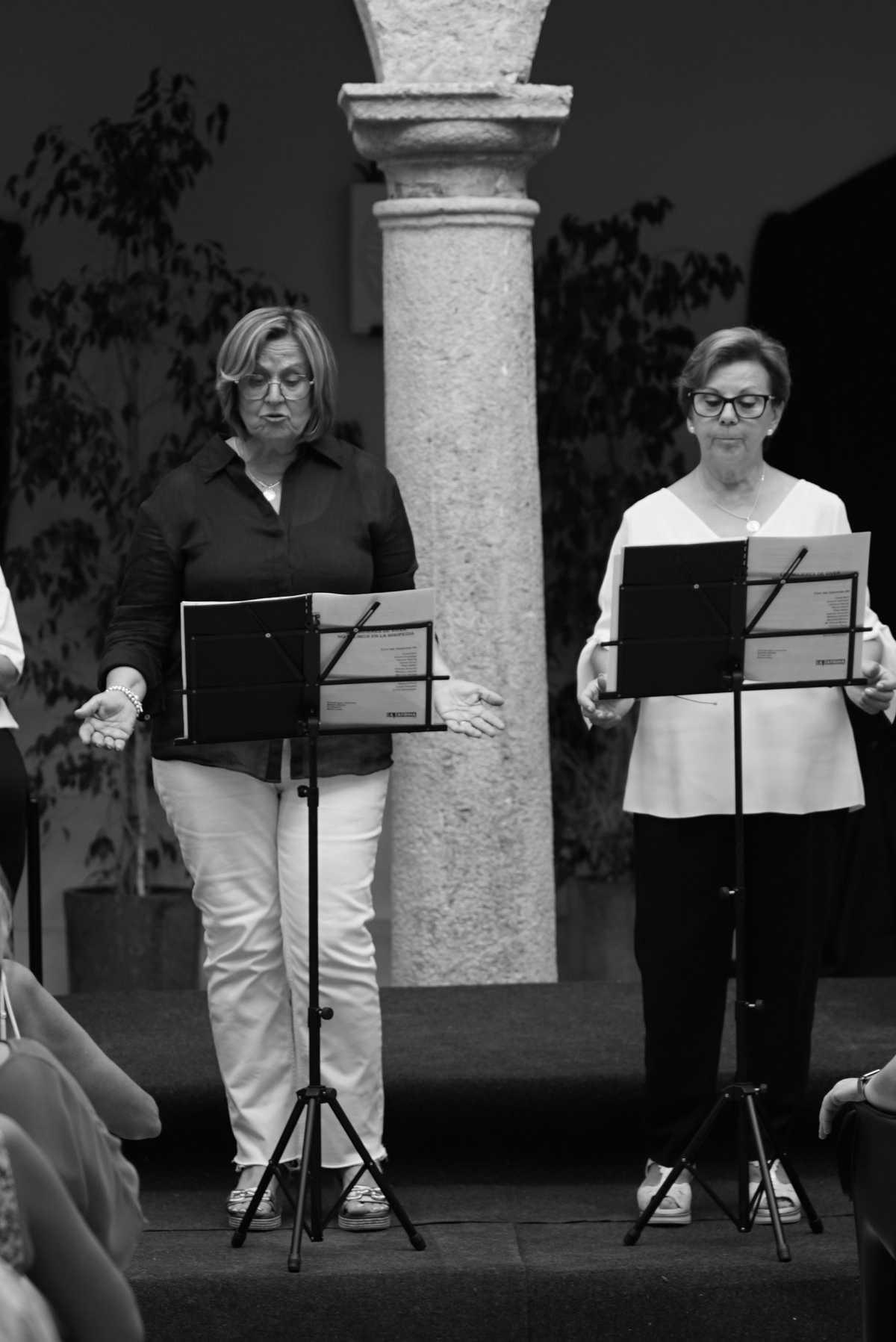 “LAS MUJERES DE VIVER NO SALIMOS EN LA WIKIPEDIA” 