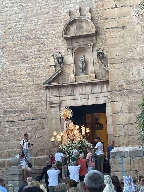 Viver da la bienvenida a sus Reinas ¡Empiezan las Fiestas de Viver 2025! Viver da la bienvenida a sus Reinas ¡Empiezan las Fiestas de Viver 2025!