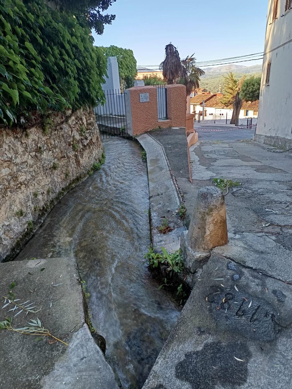 LOS LAVADEROS DE VIVER LOS LAVADEROS DE VIVER