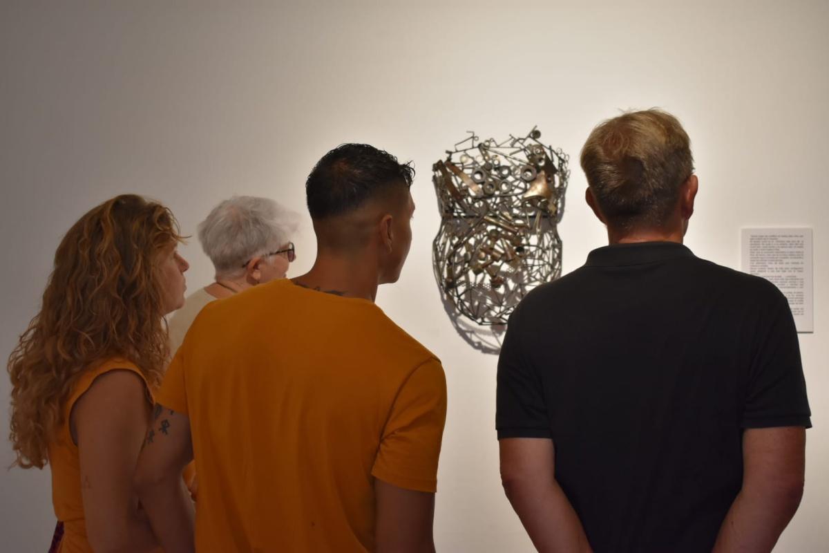 Me siento mía, de Pablo Ferrer Rabanaque Me siento mía, de Pablo Ferrer Rabanaque