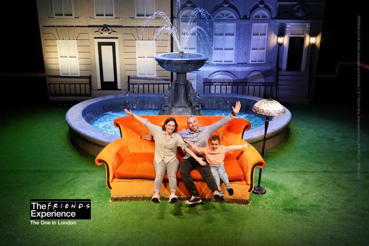 The FRIENDS™ Experience Londres : Une immersion hilarante dans l’univers culte de la série ! The FRIENDS™ Experience Londres : Une immersion hilarante dans l’univers culte de la série !