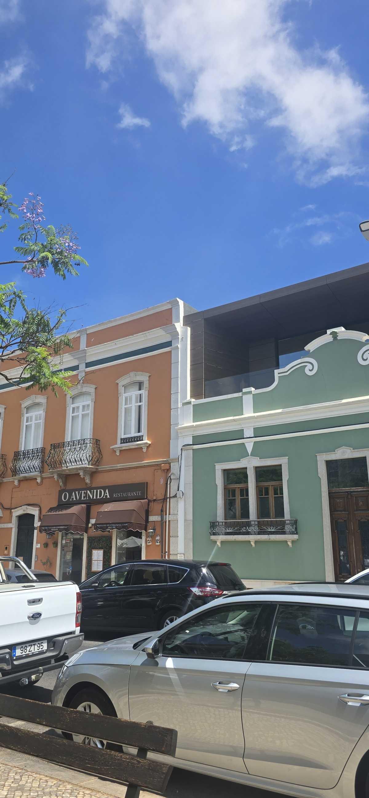 Loulé (Algarve) : Une ville de charme entre marché typique, ruelles animées et cœur authentique 🌿🧡 Loulé (Algarve) : Une ville de charme entre marché typique, ruelles animées et cœur authentique 🌿🧡
