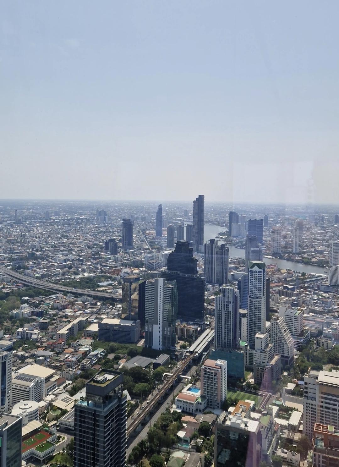 Bangkok en famille : entre magie urbaine et découvertes locales ✨ Bangkok en famille : entre magie urbaine et découvertes locales ✨