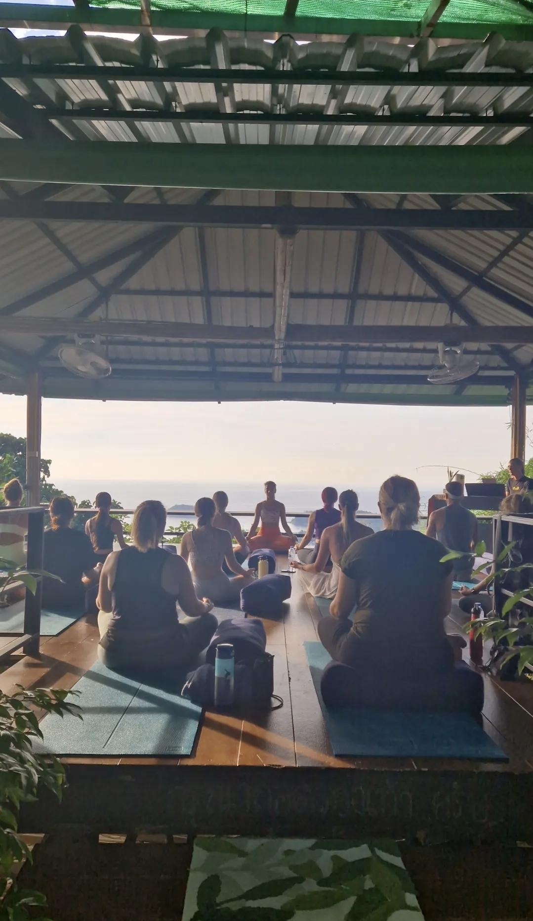 Freedom Project Phuket – Yoga & Sound Bath 🌿🎶