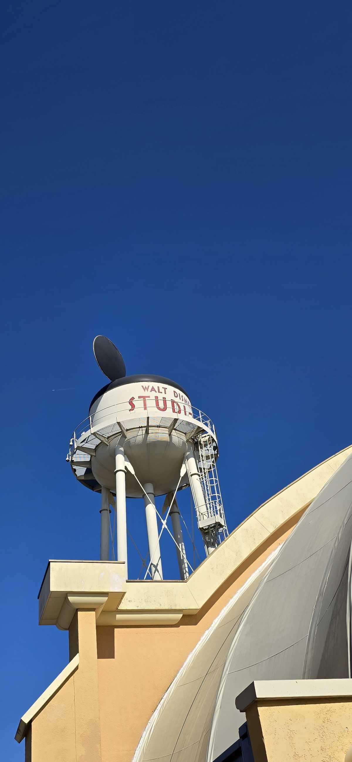 ✨ Disneyland Paris : Un séjour magique en famille !