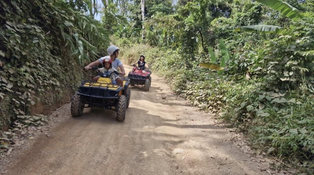 🏞️ Quad à Phuket : aventure insolite en famille 🌴 🏞️ Quad à Phuket : aventure insolite en famille 🌴