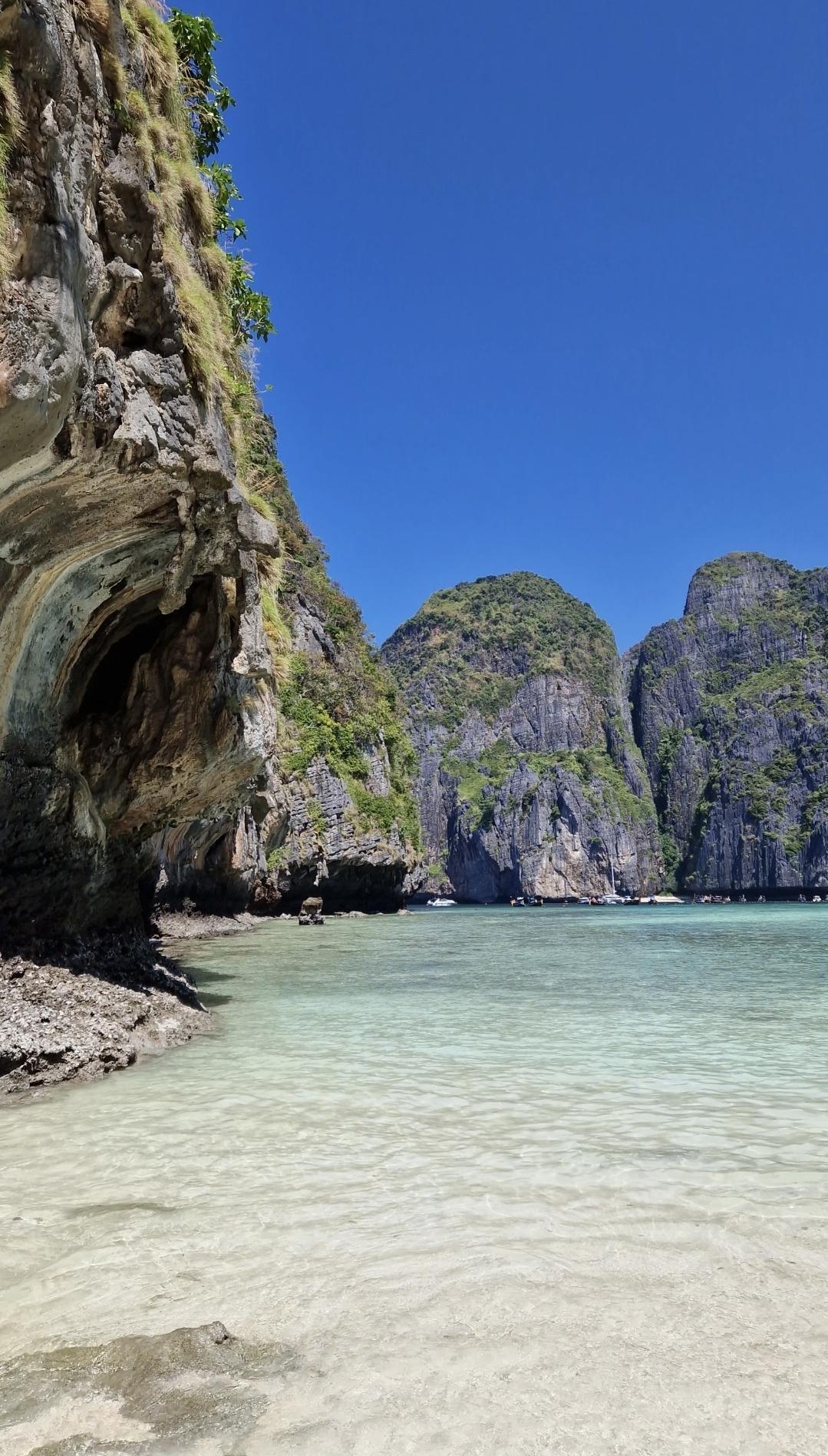 đ Maya Bay â la cĂ©lĂšbre plage sur l'ile en face de Koh Phi Phi đ đ Maya Bay â la cĂ©lĂšbre plage sur l'ile en face de Koh Phi Phi đ
