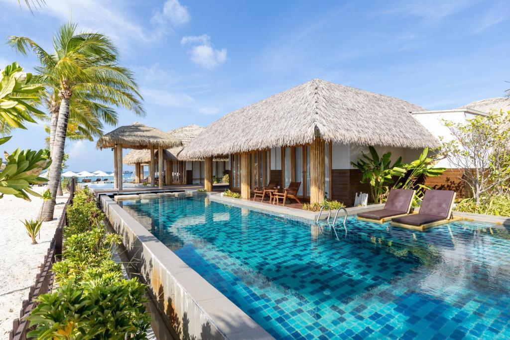 🏖 Bulow Casa Grand View Resort & Spa – Vue imprenable et confort à Koh Lipe 🌅