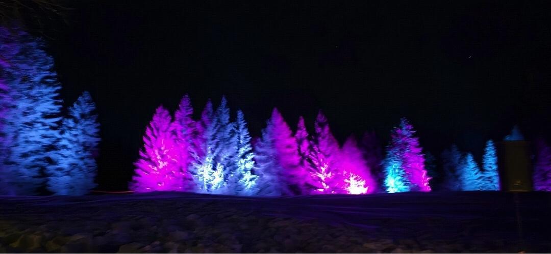 🏔️ Le Chemin des Lanternes à Crans-Montana : une balade féerique sous les étoiles ✨