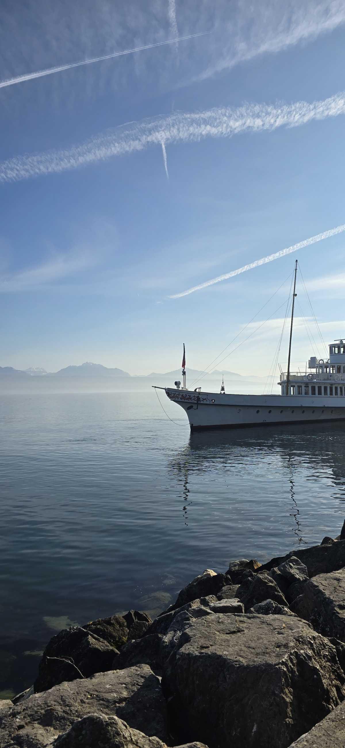 🌊 Ouchy à Lausanne — Balade au bord du lac, ambiance vacances & douceur de vivre ✨