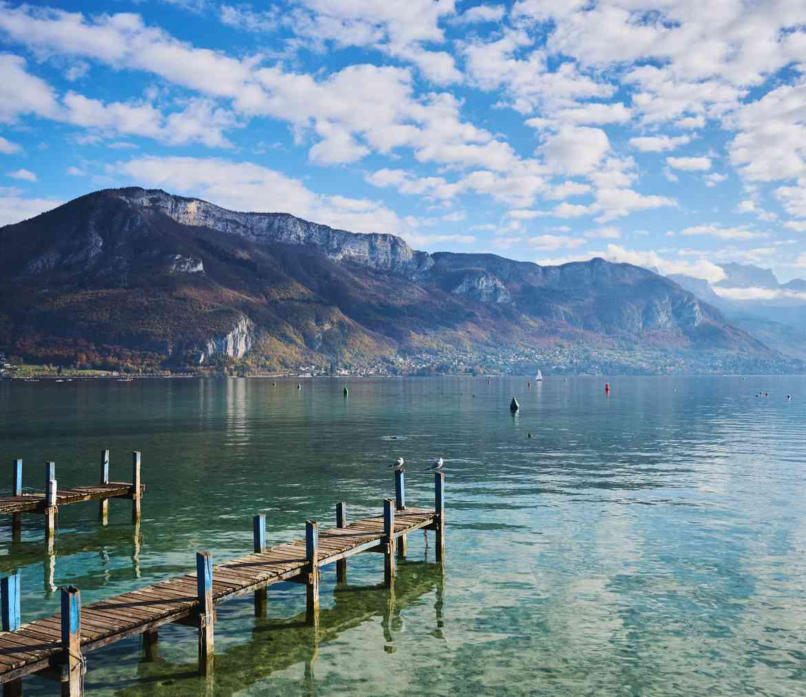 💞 Saint‑Valentin : idées cadeaux et escapades pour les voyageurs