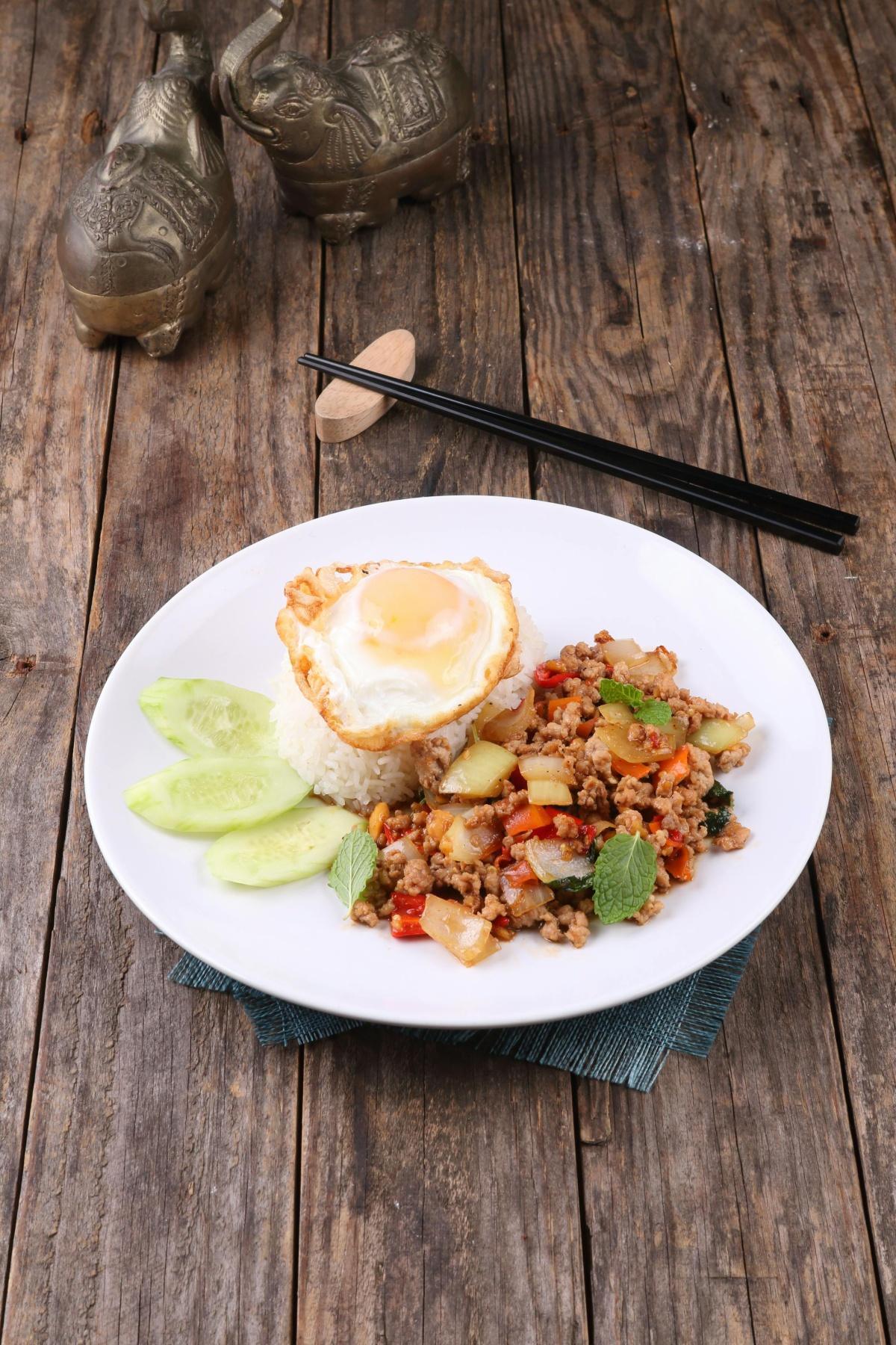 Recettes thaïlandaises authentiques : ramenez la magie de vos vacances dans votre cuisine 🇹🇭 Recettes thaïlandaises authentiques : ramenez la magie de vos vacances dans votre cuisine 🇹🇭