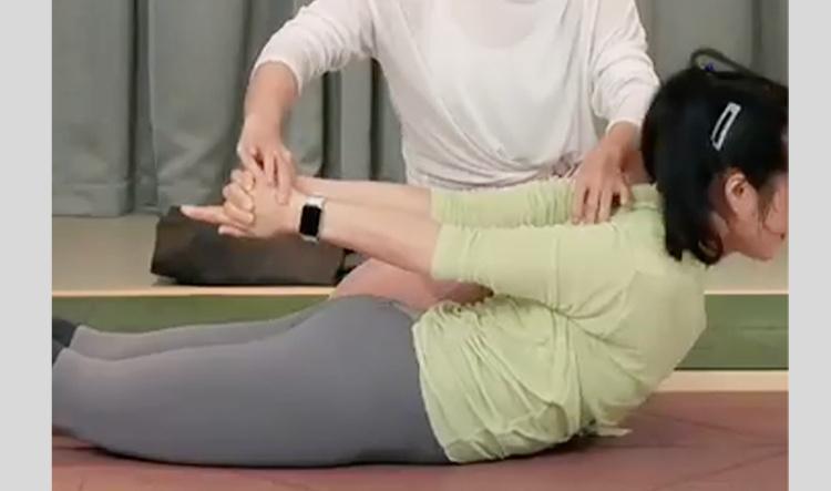 6-Minute Spinal Activation & Sculpting