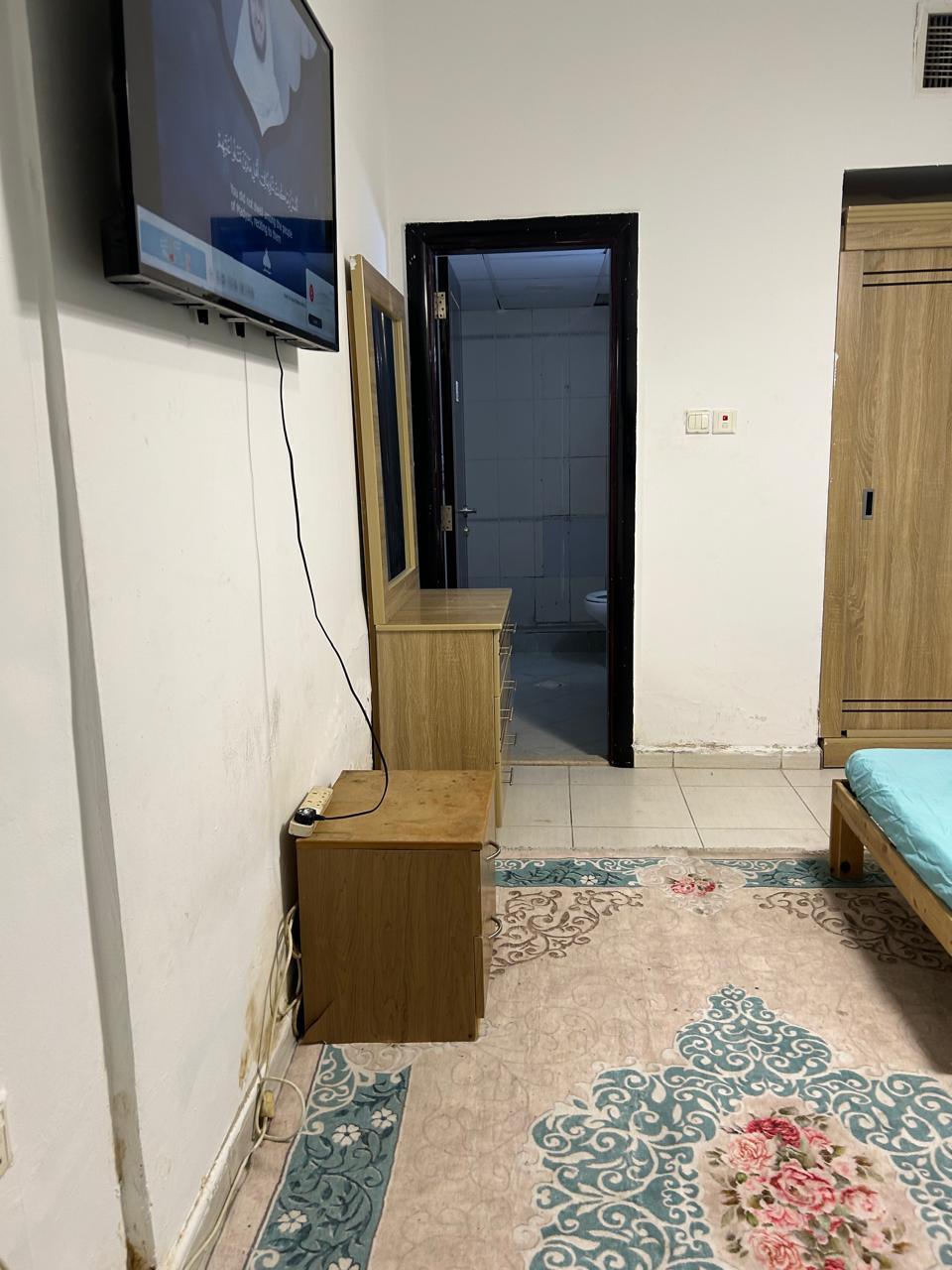 غرفة ماستر مطلة على كورنيش عجمان 