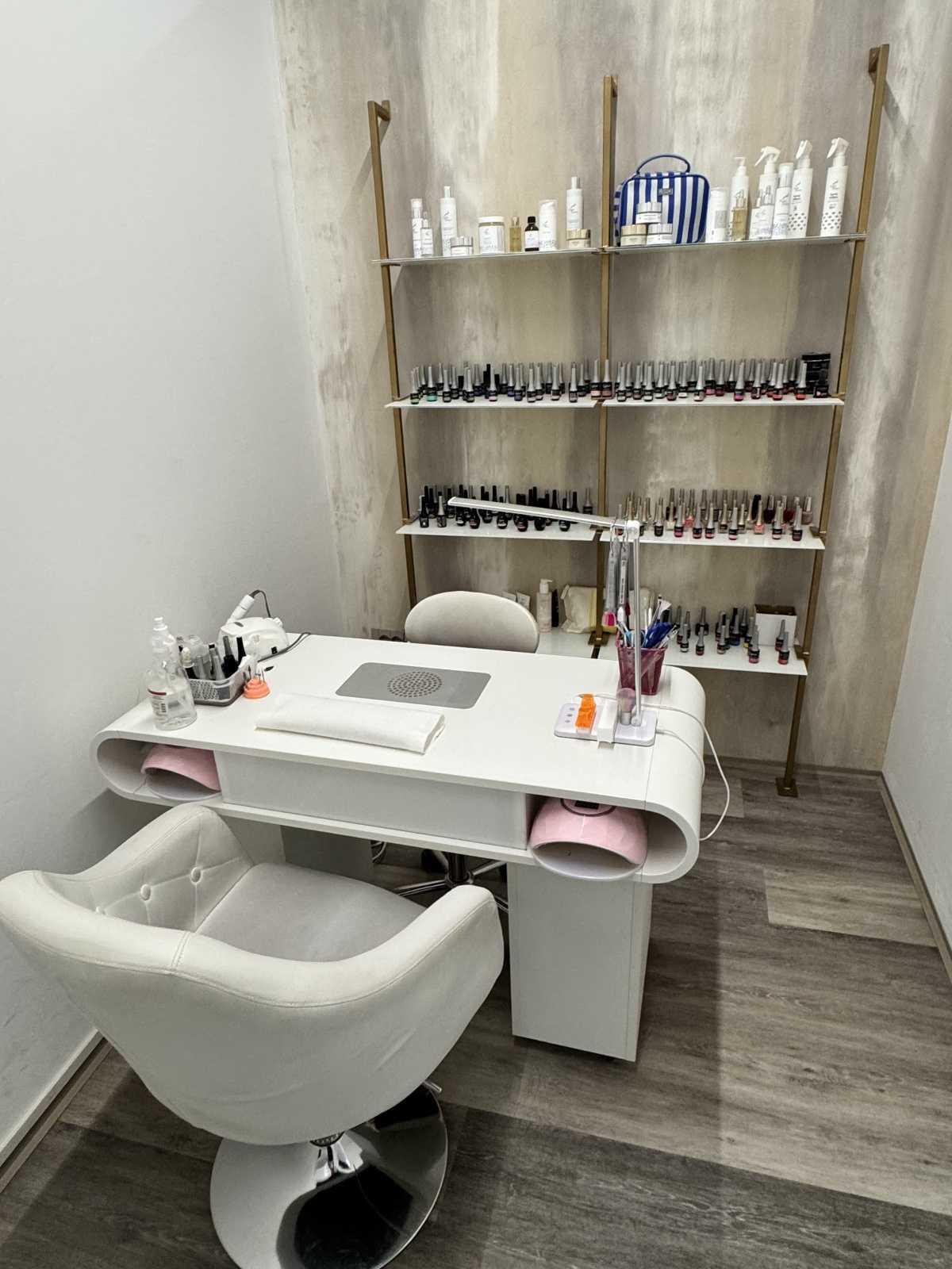 Manicure
