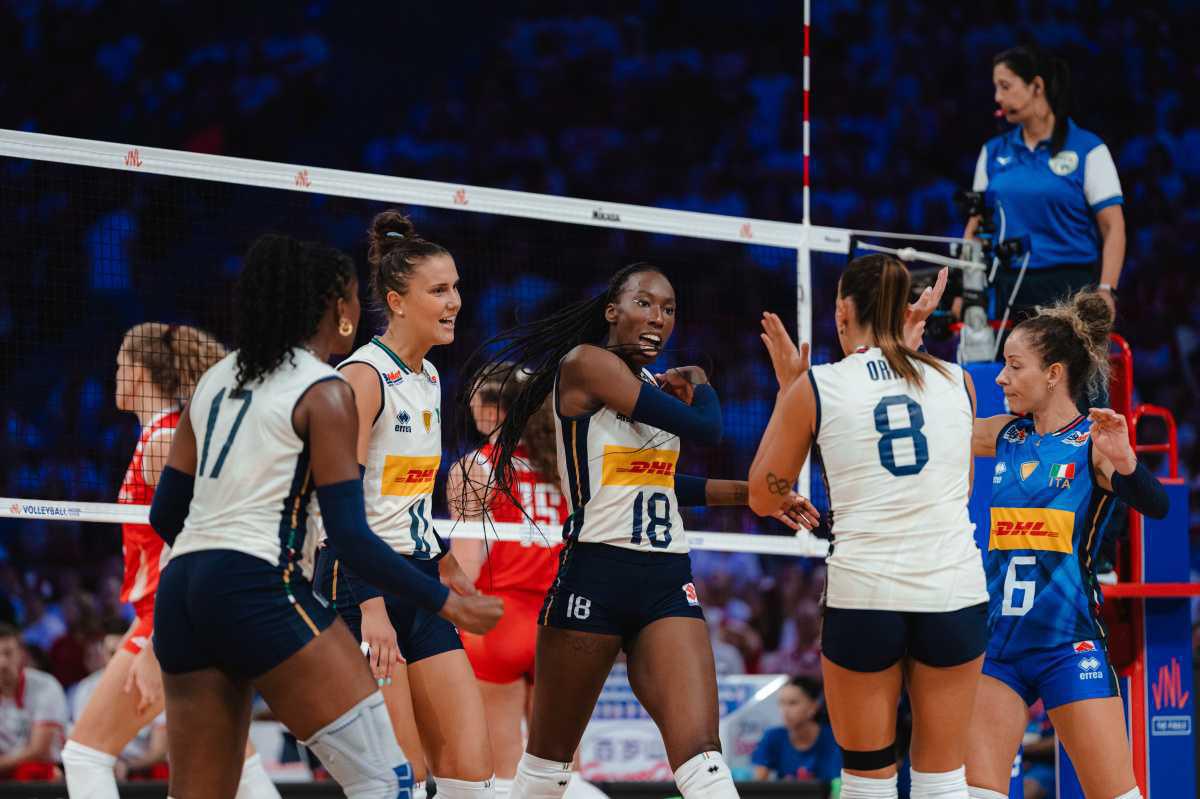 L'Italia Vola in Finale! Le Azzurre Travolgono la Polonia nella Semifinale di VNL L'Italia Vola in Finale! Le Azzurre Travolgono la Polonia nella Semifinale di VNL