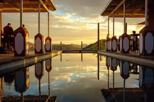 River Crossing Lodge River Crossing Lodge