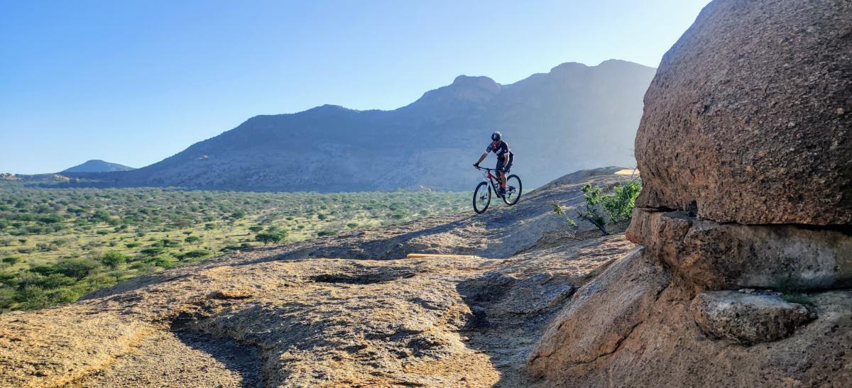 Ai Aiba - The Rock Painting Lodge Ai Aiba - The Rock Painting Lodge