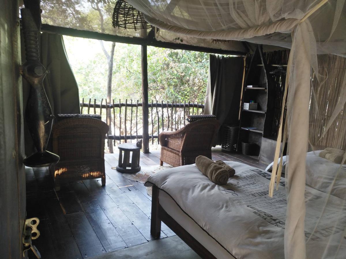 Caprivi Houseboat Safari Lodge Caprivi Houseboat Safari Lodge