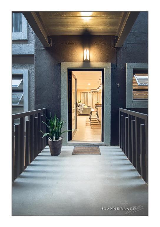 7 Feld Street 7 Feld Street