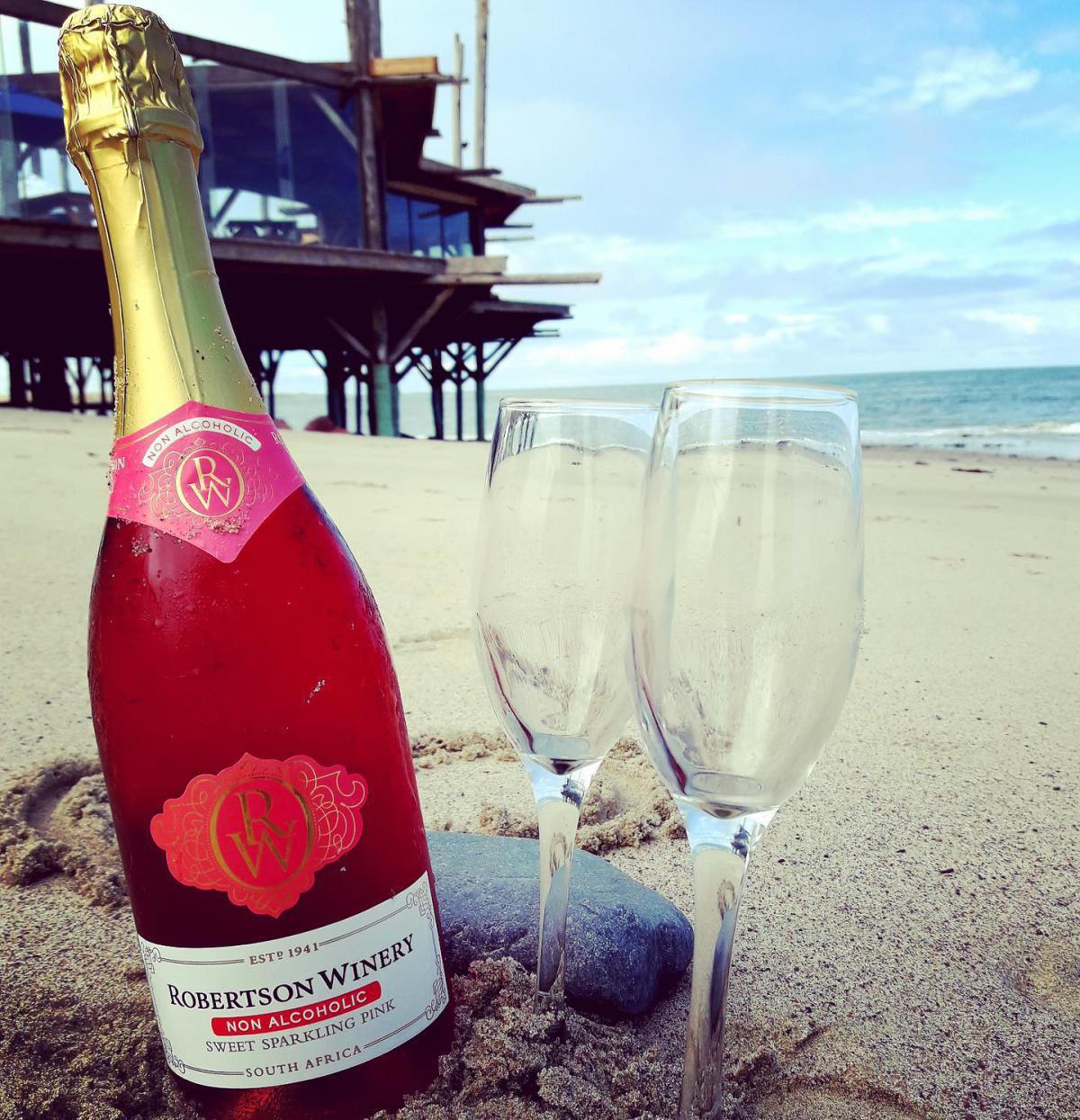 Tiger Reef Beach Bar & Grill Tiger Reef Beach Bar & Grill