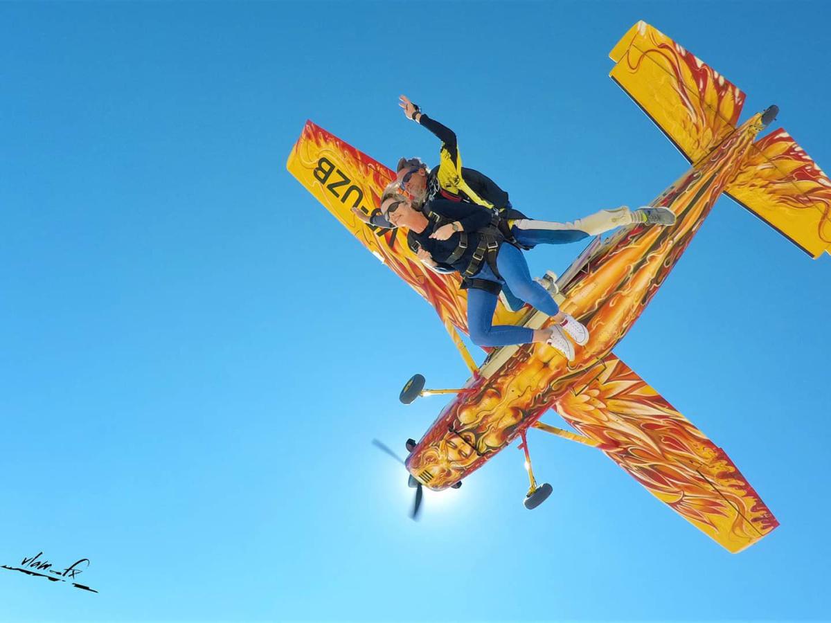 Tandem Skydiving📍Swakopmund▶️N$ 3658˺ pp Tandem Skydiving📍Swakopmund▶️N$ 3658˺ pp