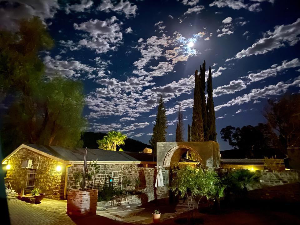 Vineyard Country Lodge Vineyard Country Lodge