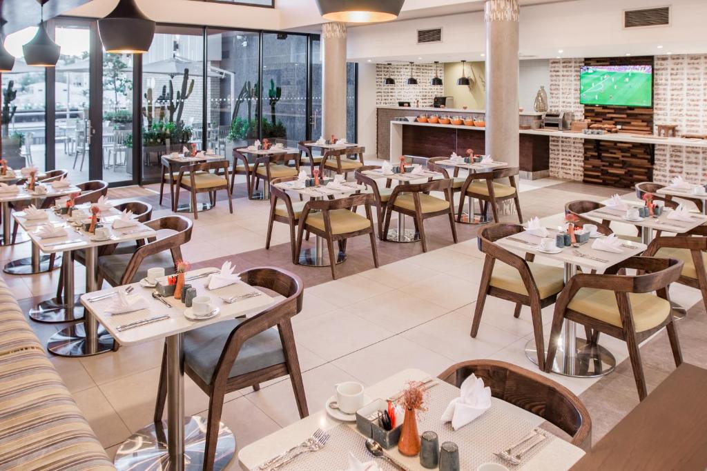 Town Lodge Windhoek Town Lodge Windhoek