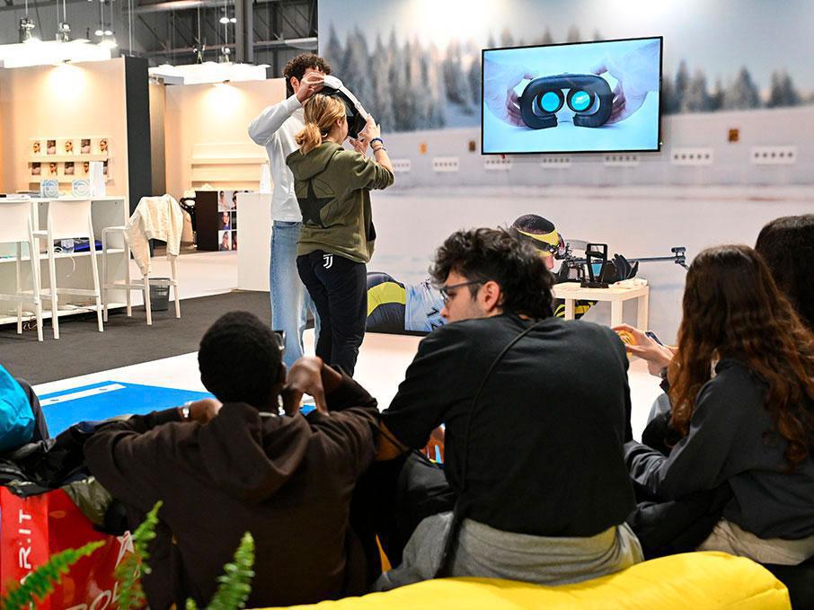 “Refocusing on Humans”, las tendencias de la moda 2025,que se presentaron en MIDO