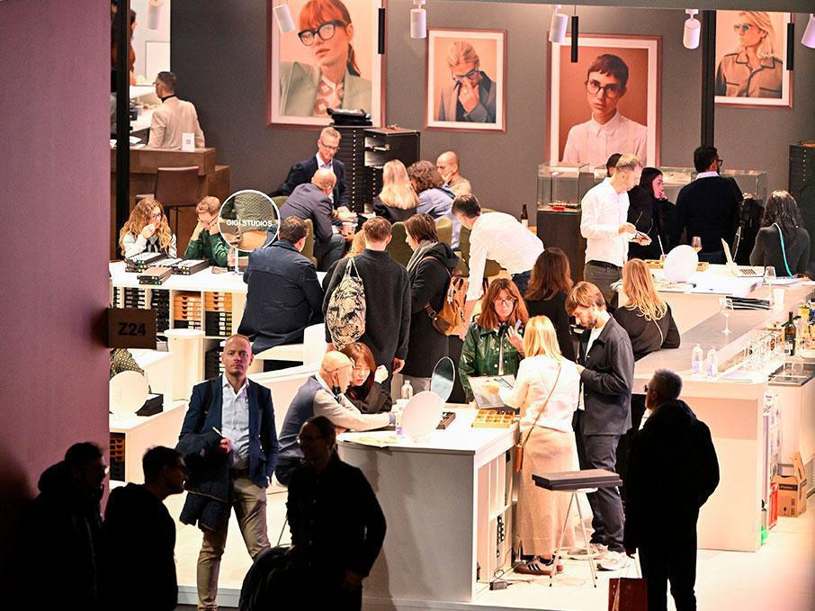 “Refocusing on Humans”, las tendencias de la moda 2025,que se presentaron en MIDO
