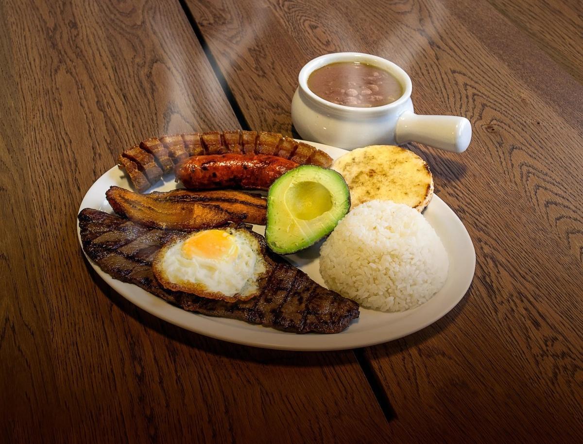 Brasas Latin Food