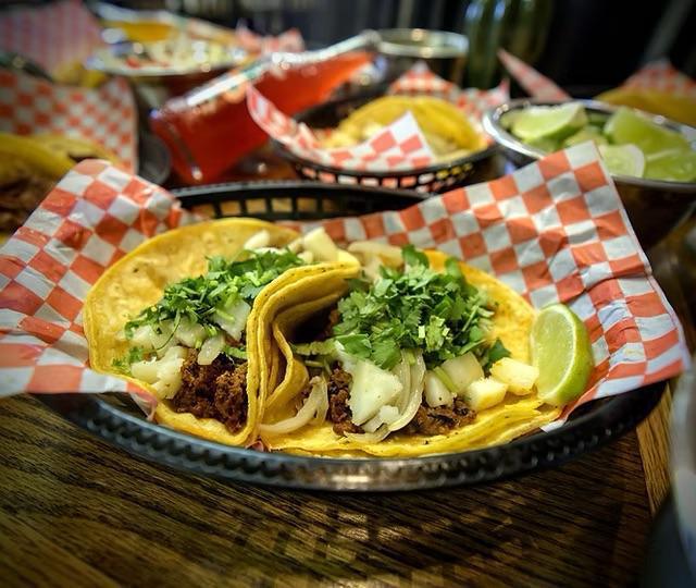1910 La Mexicana | Wilson Ave