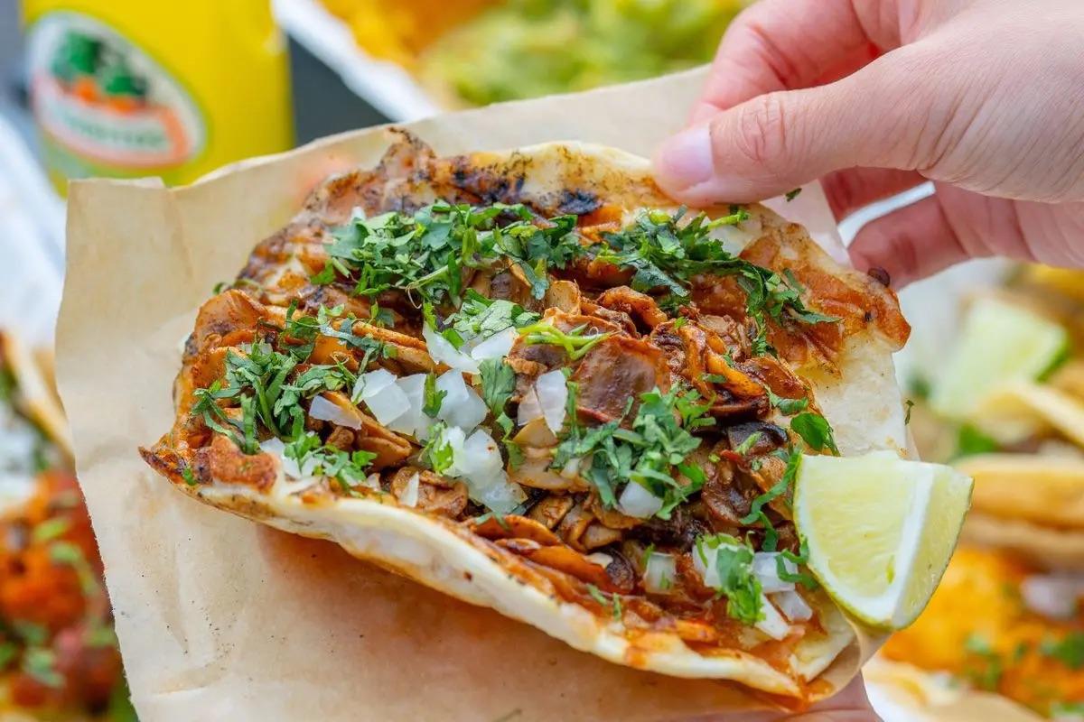 Gus Tacos | Bloor St