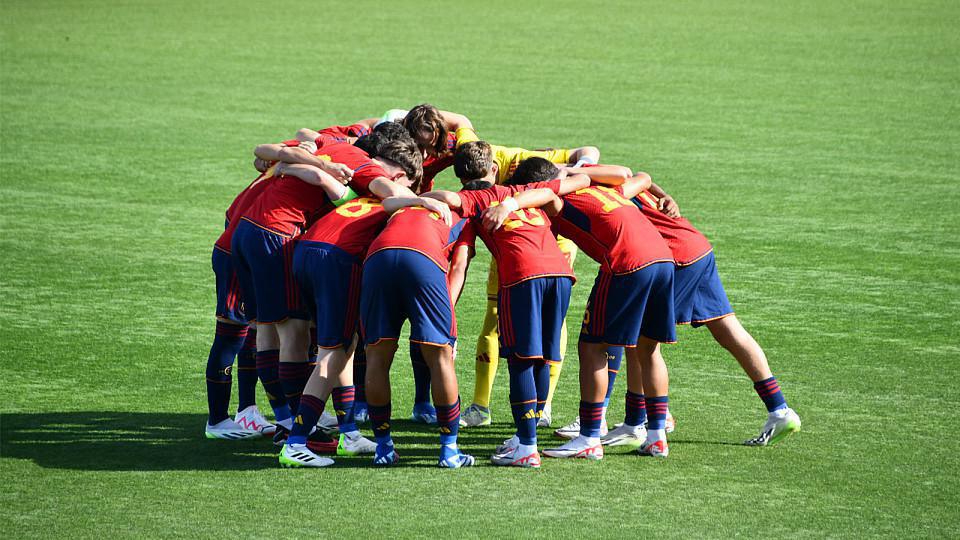 Óscar Bazaga convocado con la Selección española Óscar Bazaga convocado con la Selección española