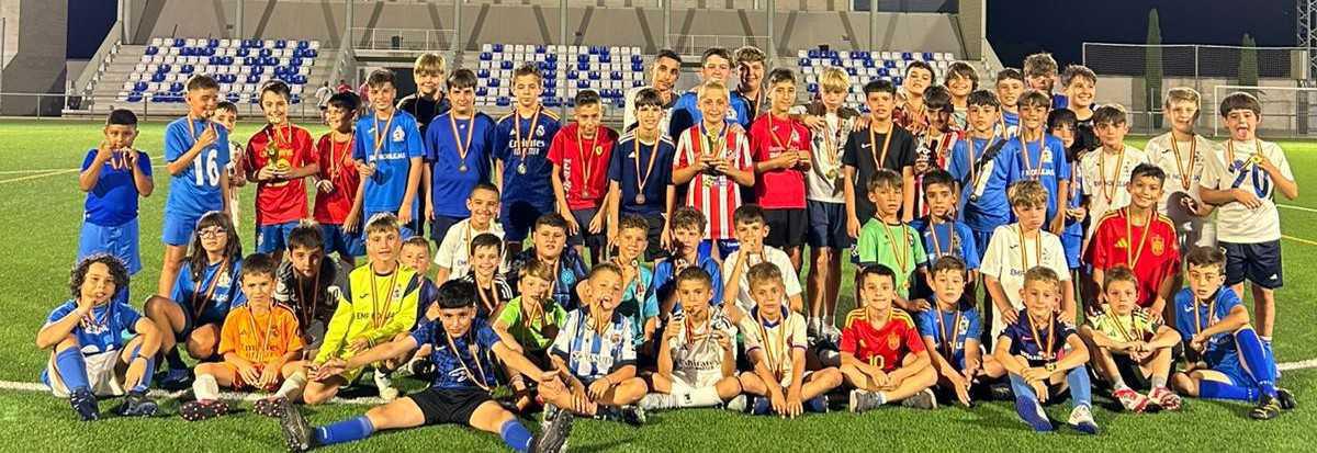 ¡Manchester y Chelsea, campeones de la I Summer Cup Promises en un cierre espectacular! ¡Manchester y Chelsea, campeones de la I Summer Cup Promises en un cierre espectacular!