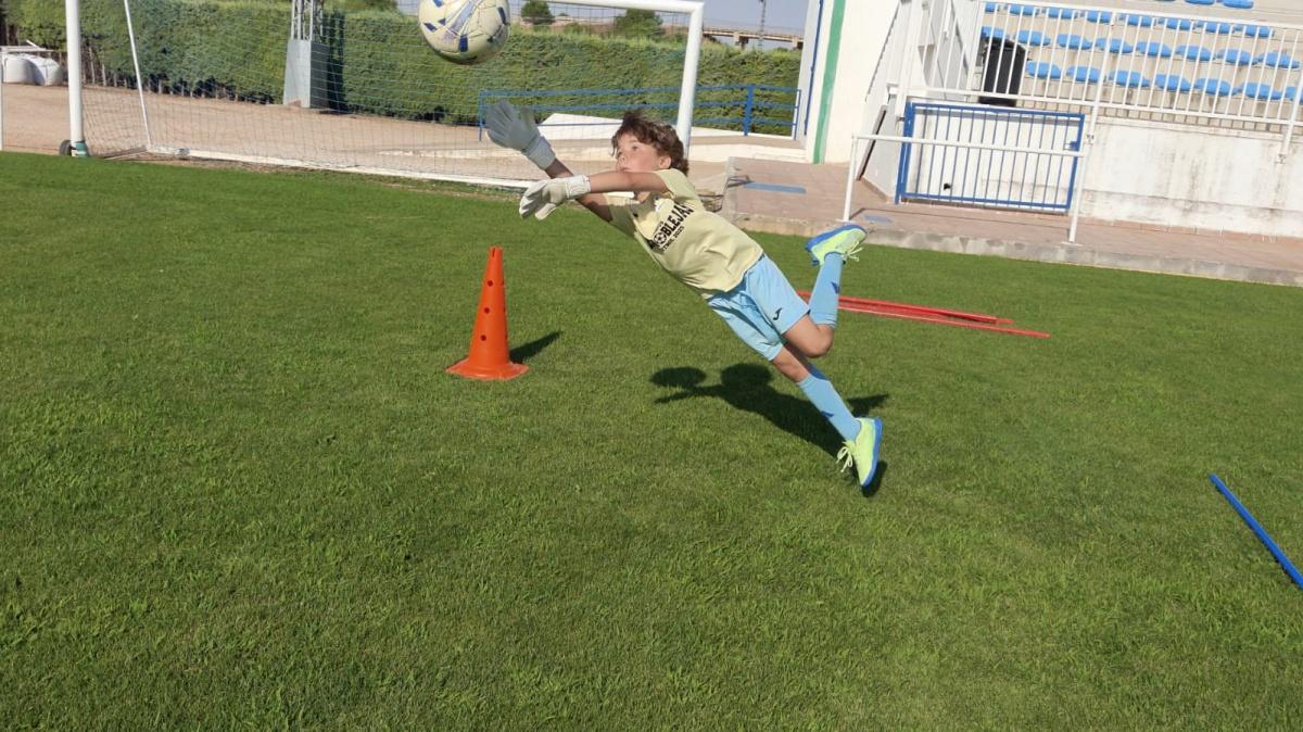 Arranca la última semana del Campus con piscina, tecnificación y... ¡un divertido "¿Quién es Quién?"! Arranca la última semana del Campus con piscina, tecnificación y... ¡un divertido "¿Quién es Quién?"!