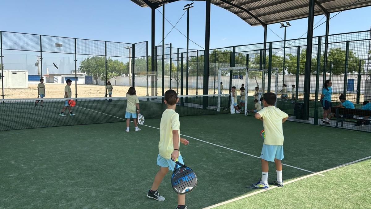 Martes completo con fútbol 11, penaltis Kings League, eSports y pádel para todos